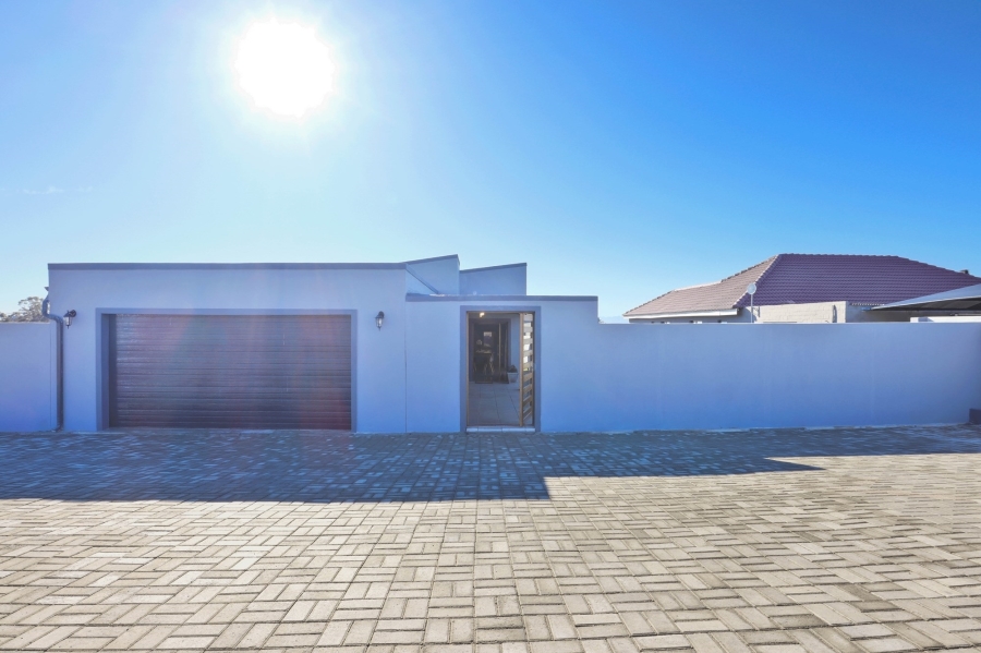 4 Bedroom Property for Sale in Darling Western Cape